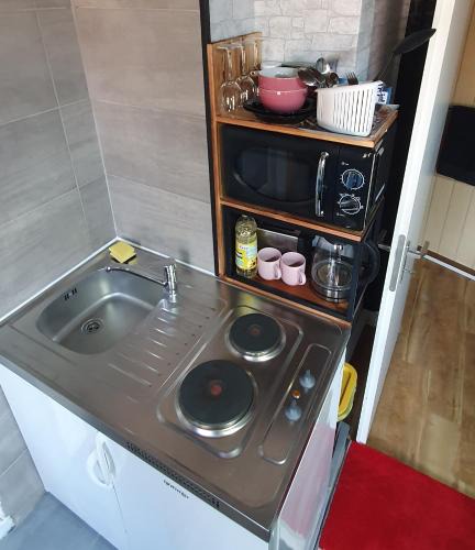 Finkenwerder Apartment | Larisa's Nr 12 mit Parkplatz