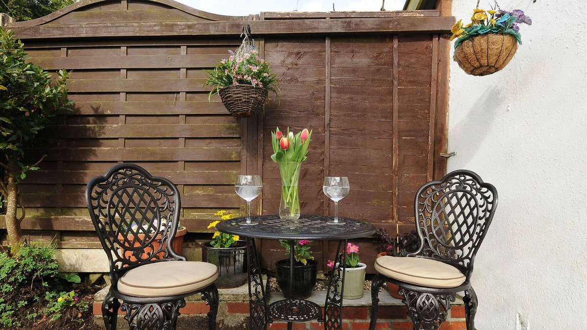 North Tawton Cottage | Larksworthy Cottage