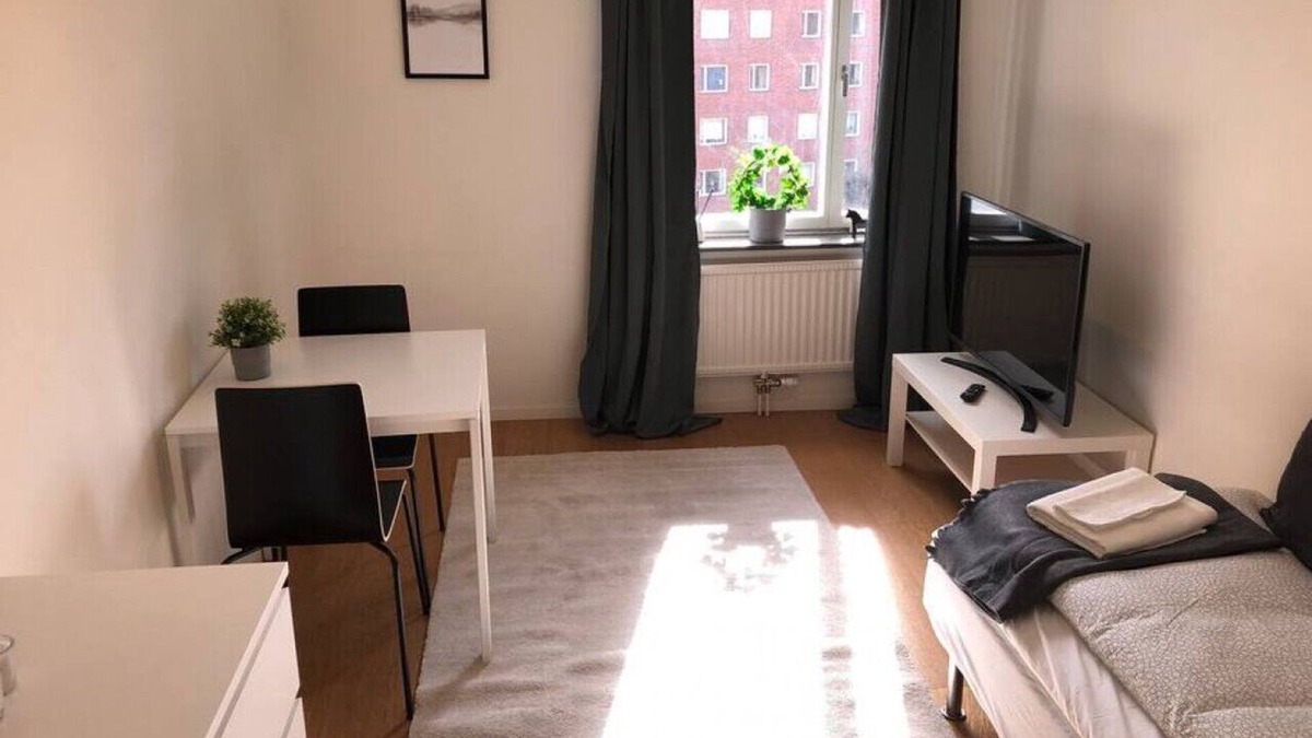 Lidingo Apartment | Lars 7 1508 #339 19kvm · Small Studio in Lidingö