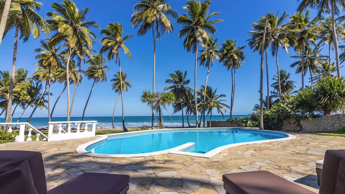 Las Canas Hotel | Las Canas Beach Retreat