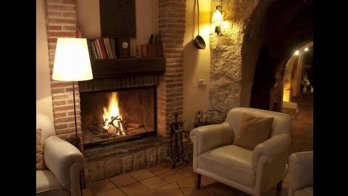 Horche Cottage | Las casas de Andrea for 18 people