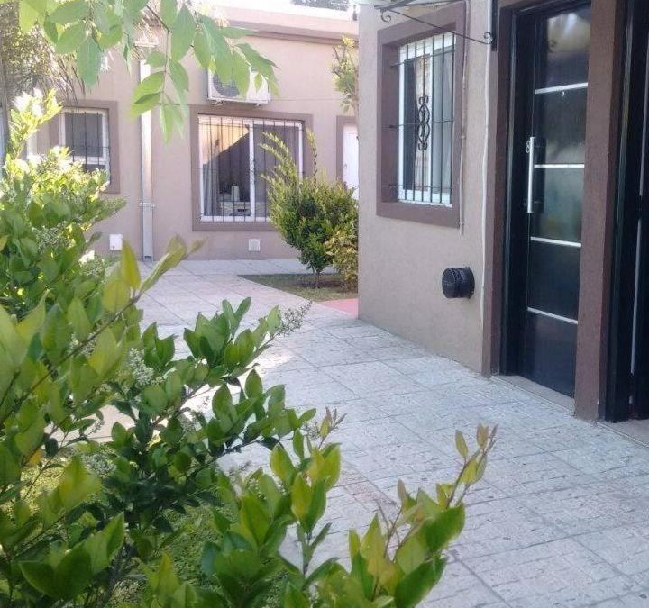 Presidente Derqui Apartment | Las Casuarinas