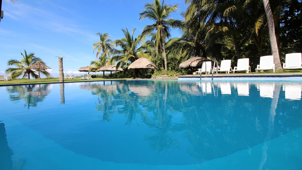 El Jobo Hotel | Las Lajas Beach Resort