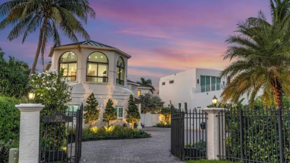 Seven Isles Villa | Las Olas Waterfront Villa