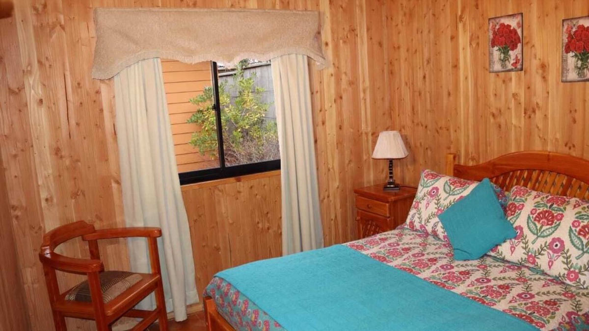 Barrio Italia Cabin | Las Raíces Cabins, Pucón, Chile.