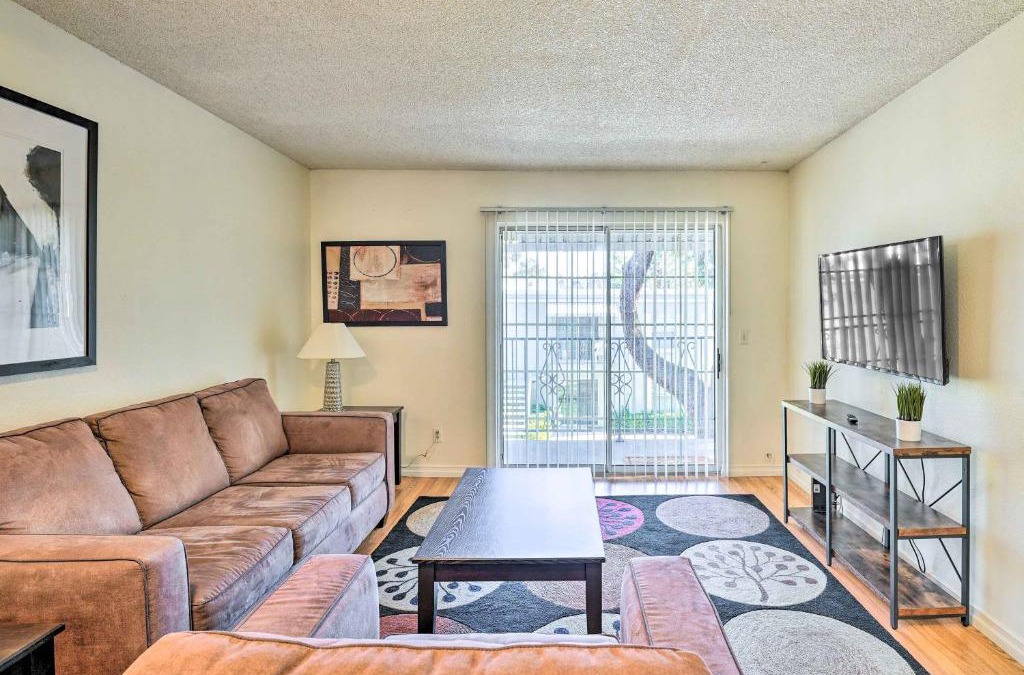 Las Vegas Apartment | Las Vegas Condo Explore The Strip and Downtown