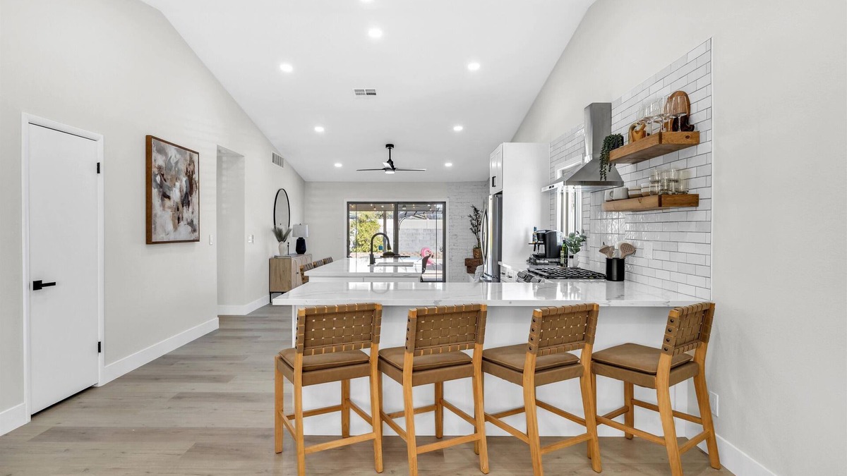 Canyon Gate House | Las Vegas Home is centrally located near all major Resorts and Casinos.