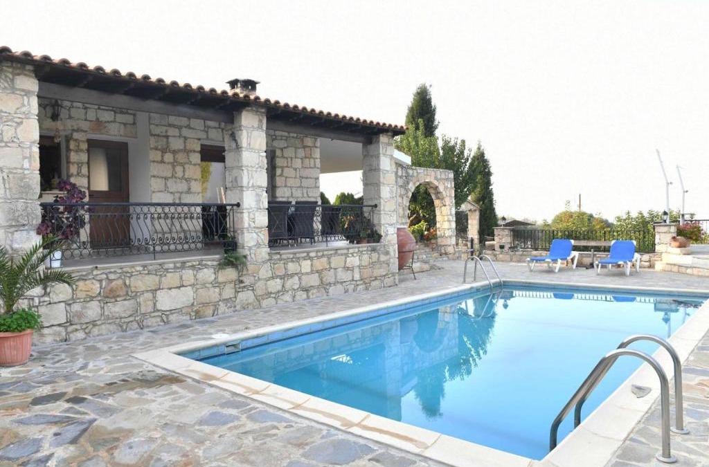 Lasa Villa | Lasa Black Rock villa