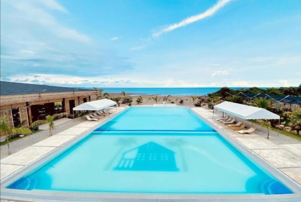 Mansalay Resort | LaSersita Casitas and Water Spa Beach Resort by Cocotel