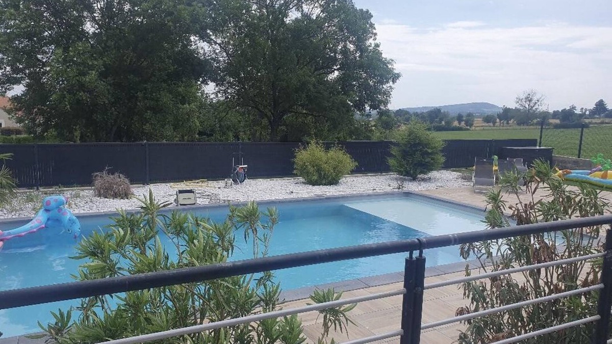 Saint-Alban-d'Ay Villa | Last availability from 20/07 to 27/07, villa with swimming pool