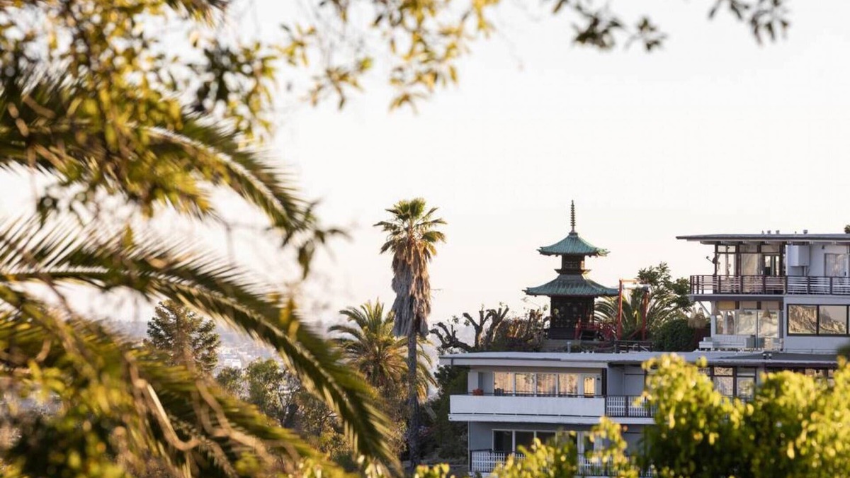 Hollywood House | Last Day Flash Sale Escape the Heat Wave 25% Off