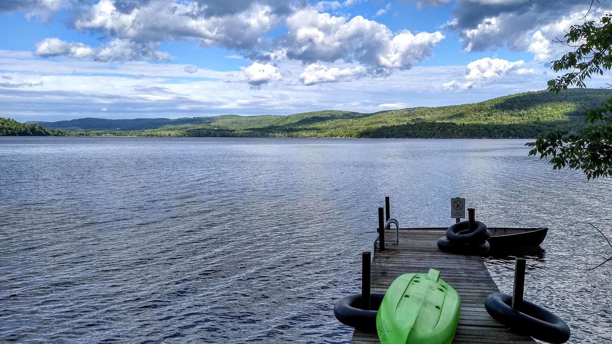 Cooperstown - Otsego Lake Cottage | last minute deal. beautiful spot on the lake.