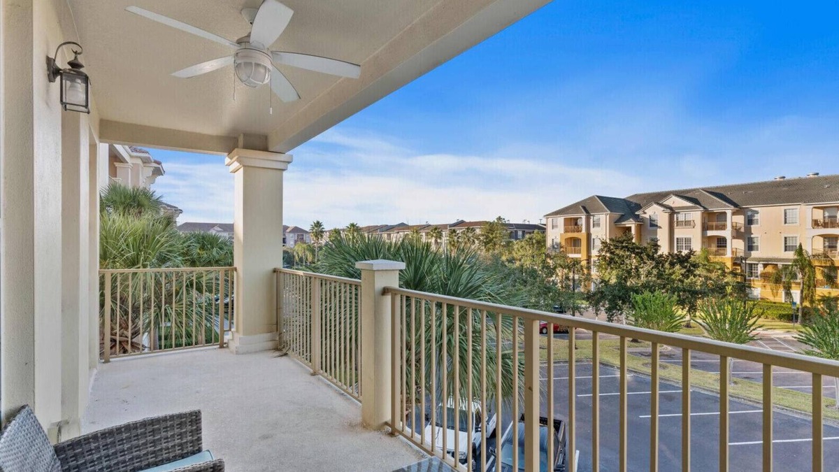 Florida Central Atlantic Coast Apartment | Last Minute Disney Getaway! Luxury Condo with Private Balcony. Book Now! #120005