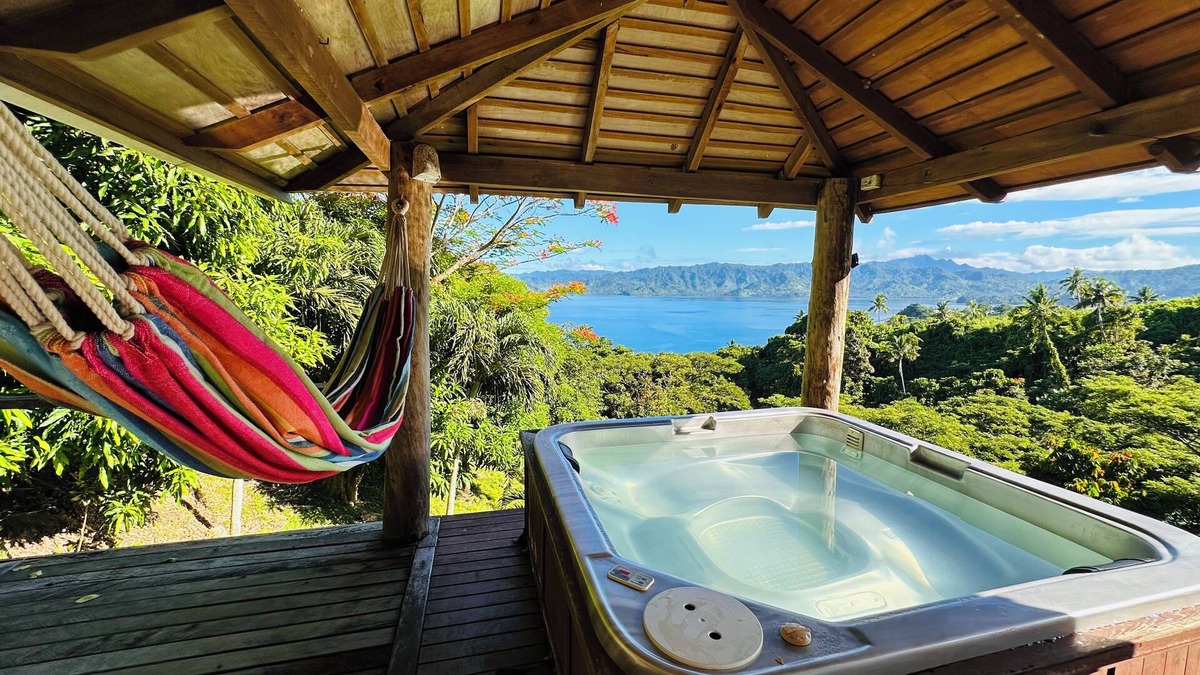 Savusavu House | Latui Lodge, Self-catering secluded villa with commanding Bay views