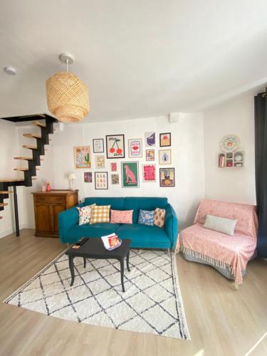 Beaumont-sur-Sarthe House | LAtypique