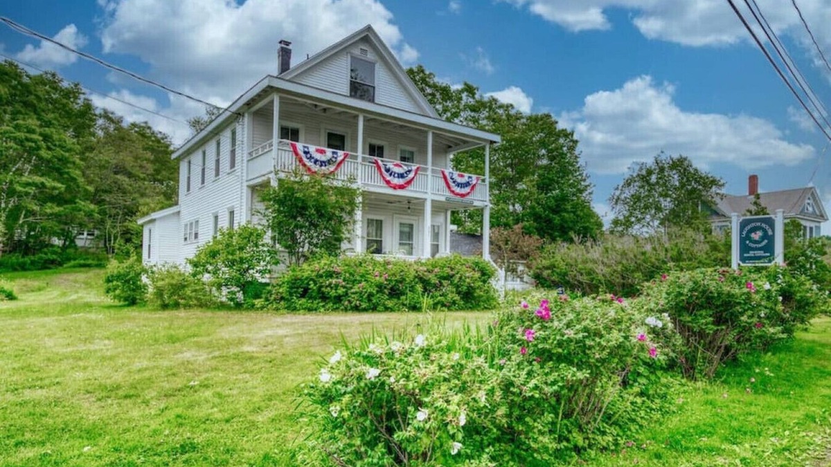 Pemaquid Beach House | Laughton House @ Pemaquid Beach