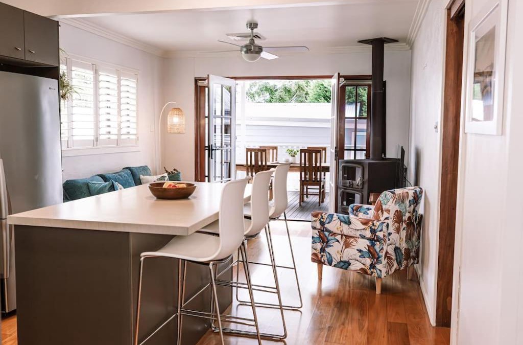 Stroud House | Laundry Lane Cottage