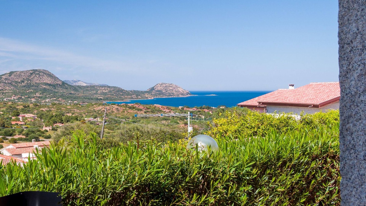Porto San Paolo Ski Chalet | Laura's Terrace - terraced house with seaview