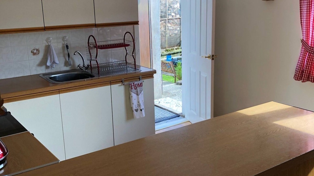 Lisnagunogue Cottage | Laurel Country Cottage 3*