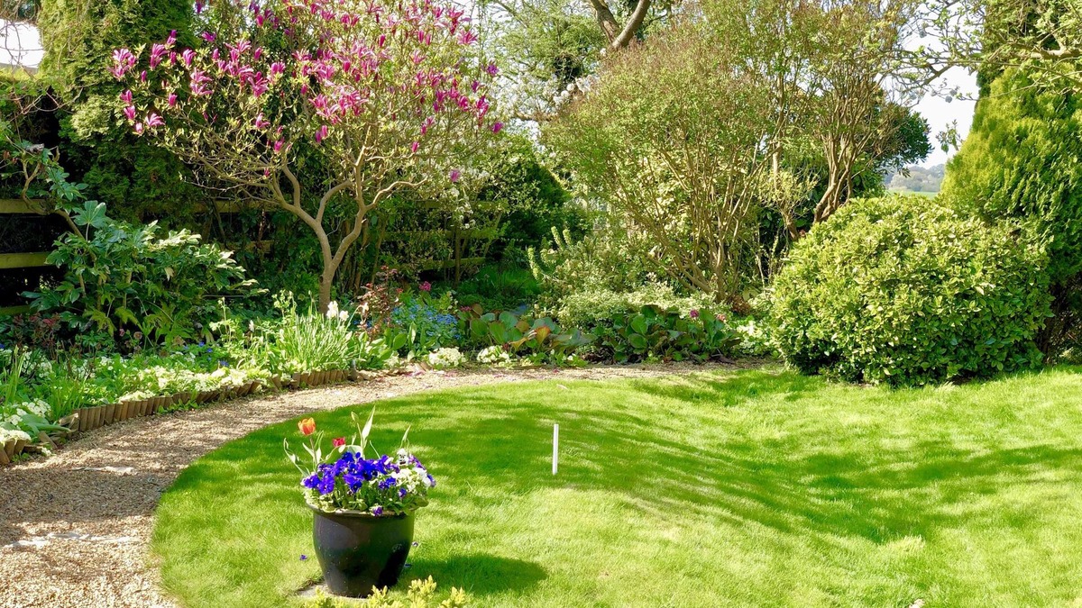 Great Leighs Bed & Breakfast | Laurels