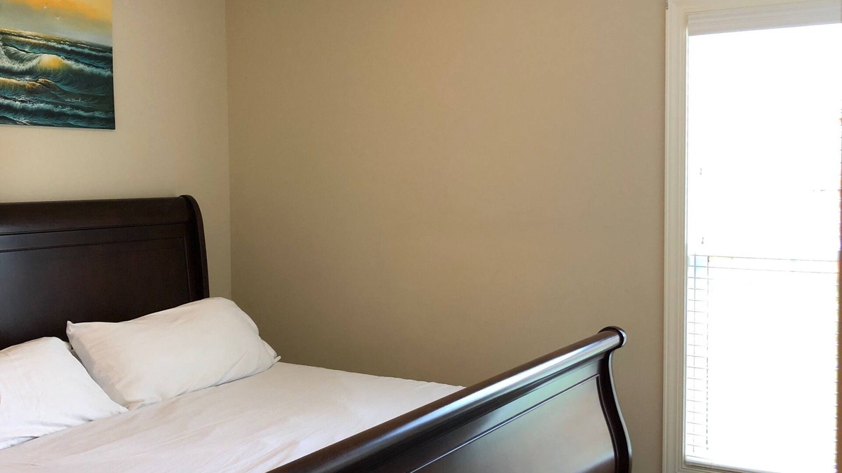Golden Grove House | Laurels Walnut Cove