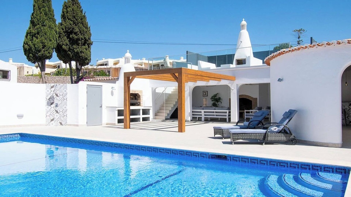 Vale de Covo Villa | Lavanda Magnificent five bedroom villa in Carvoeiro