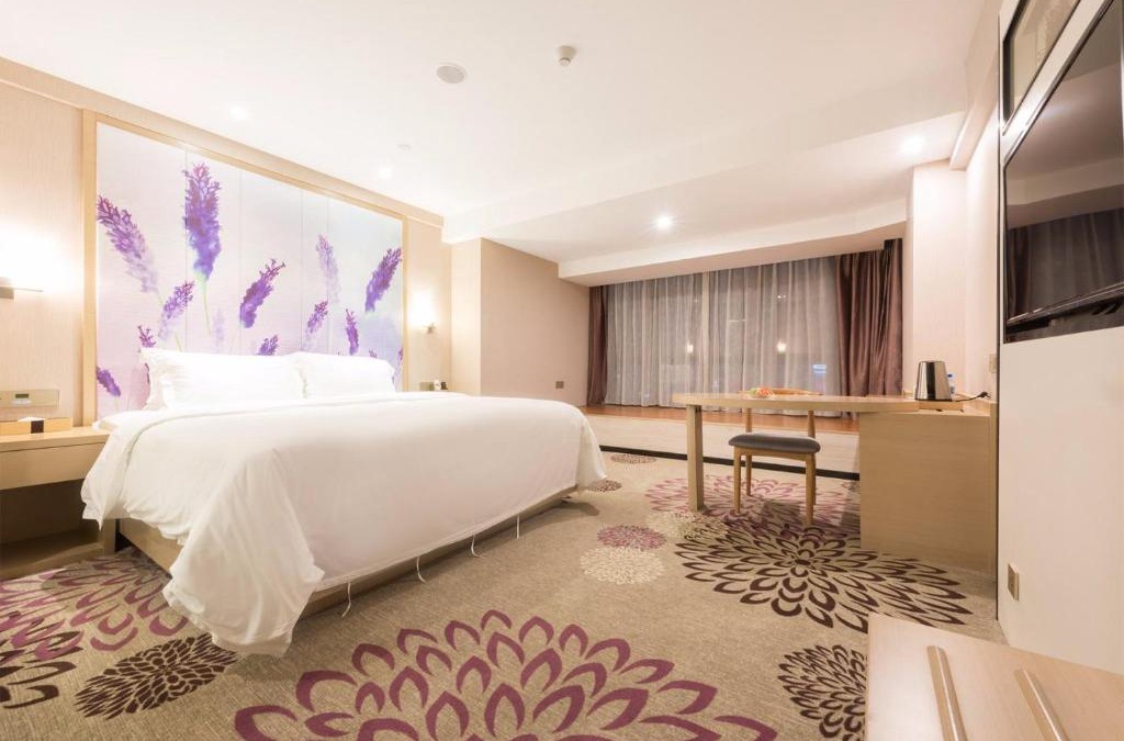 Yuancheng District Hotel | Lavande Hotel HeYuan Wanlong City