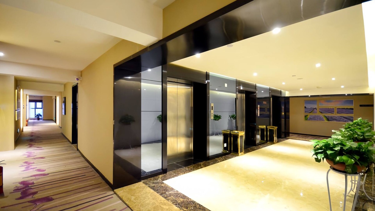 Jiang'an District Hotel | Lavande International Hotel Wuhan Jiedaokou University of Technology Mafangshan Campus Branch