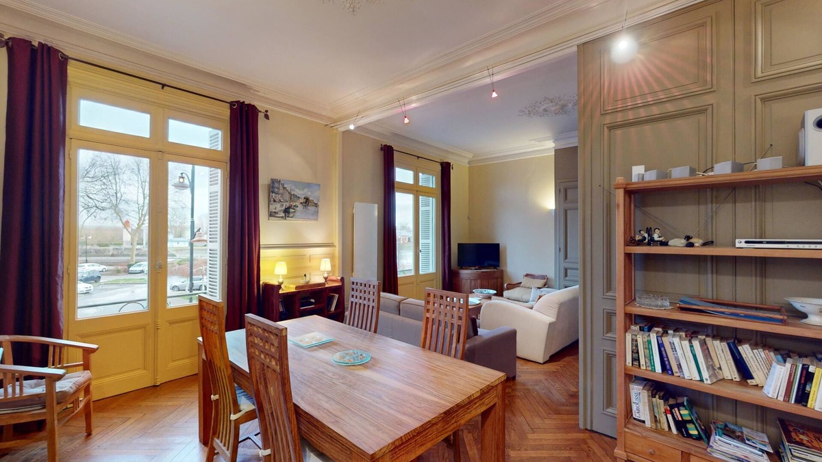 Honfleur Apartment | ⚓ L’Avant Port | Stunning View of Honfleur’s Outer Harbor | 53 m² | 2 Guest