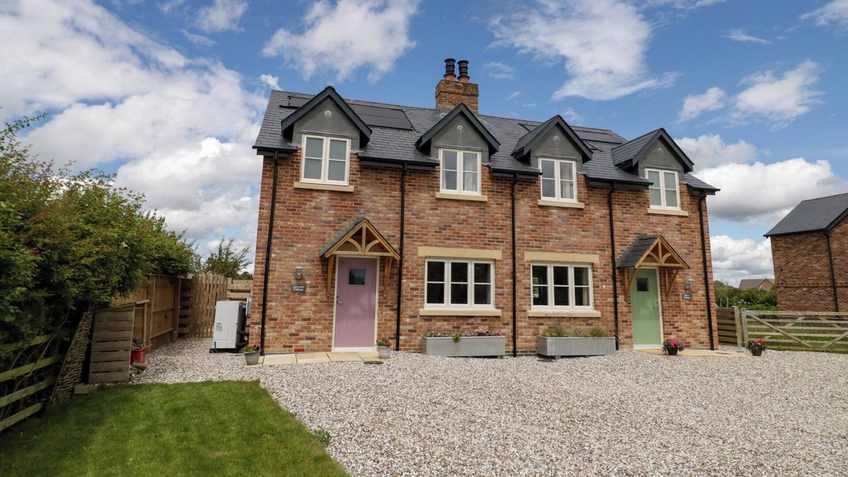 Oxhill Cottage | Lavender Cottage