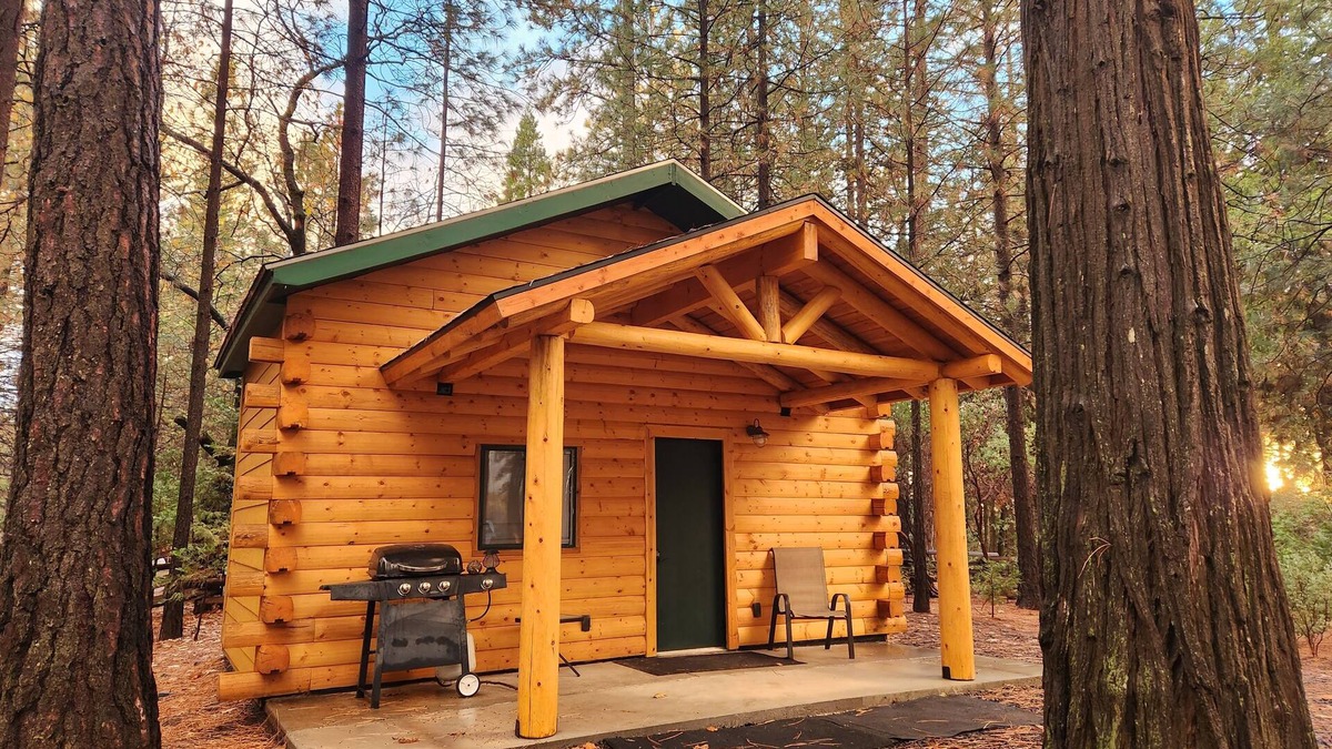 Forest Ranch Cottage | Lavender Log Home Cottage