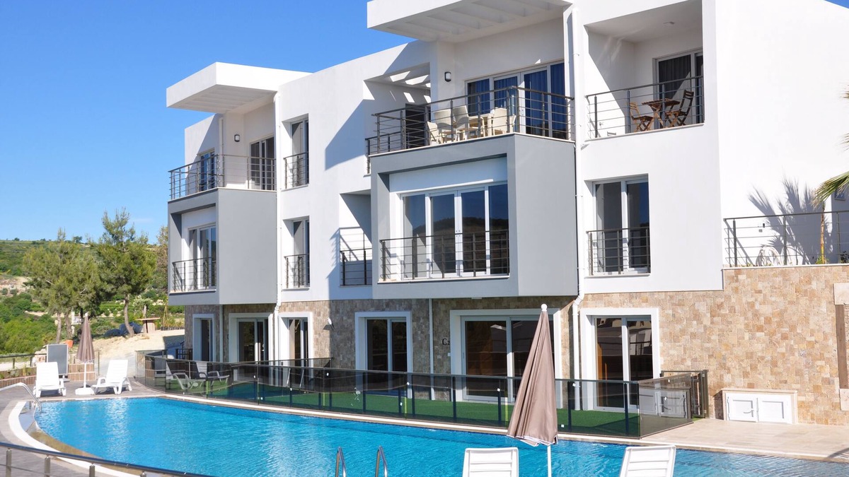 Kadnlar Denizi Mahallesi Apartment | Lavender Poolside D3 – Stunning Seaview Apt with Private Pool & Terrace