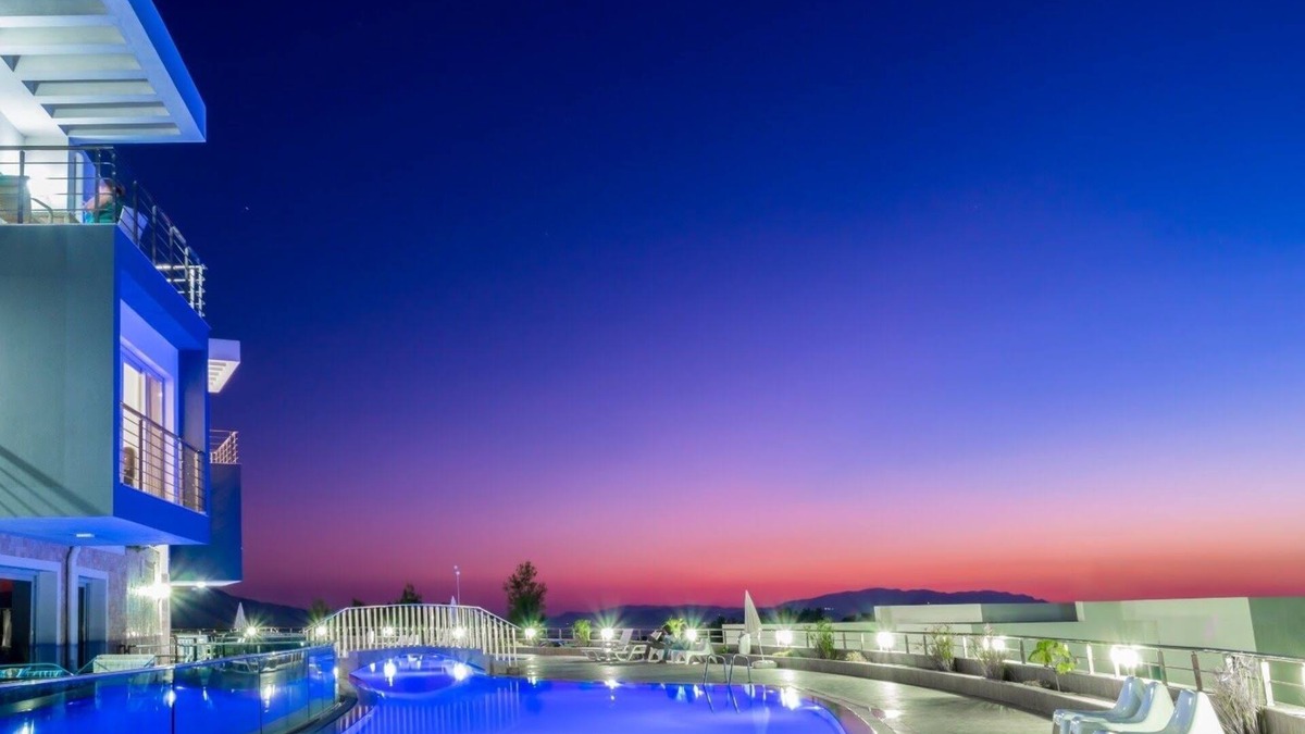 Kusadasi Apartment | Lavender Residence Poolside Apartement 3