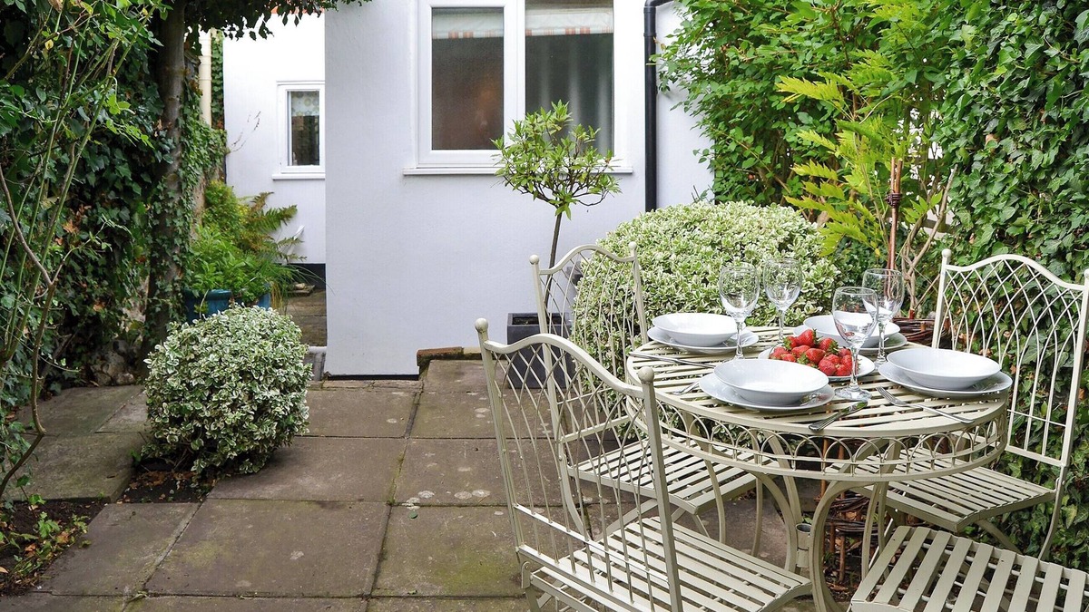 Lavenham Cottage | Lavenham Red Brick Cottage