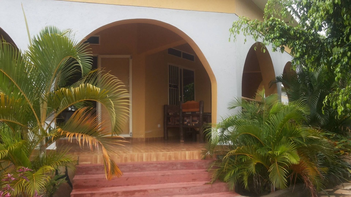 Adjumani Hotel | Lavic Country Resort