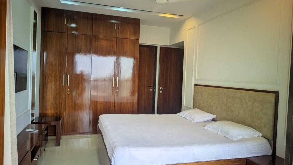 Malad West Apartment | Lavish and cozy, 2-bedroom apartment in Malad West, opposite Infinity 2 mall.