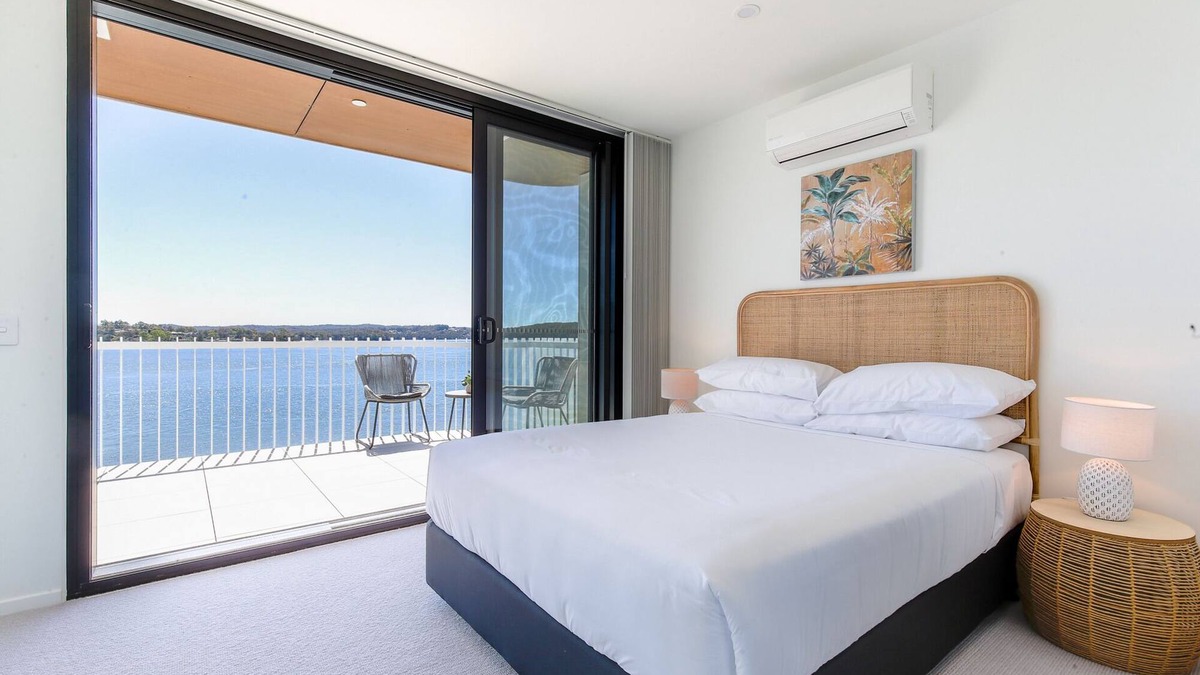 Batemans Bay Apartment | Lavish Coastal 2-Bed with Stunning Ocean Views