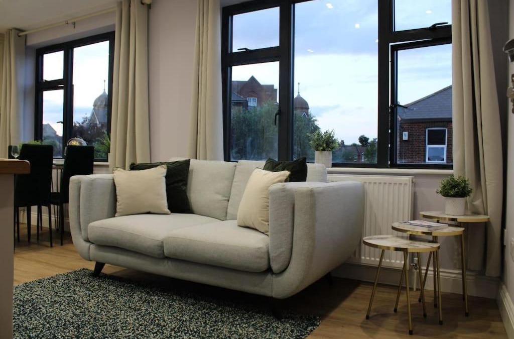 Dudden Hill Apartment | Lavish London Stay Near Wembley Stadium