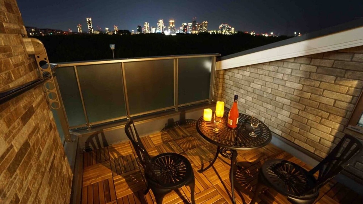 Shin-Osaka House | Lavita Osaka 1 minute to Shin-Osaka Station 1 minute 24 minutes to Kyoto Station 23 minutes to USJ