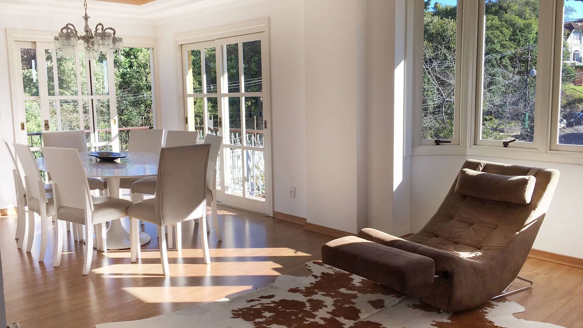 Planalto Apartment | Lawn Centre - Luxury triplex overlooking the Quilombo Valley