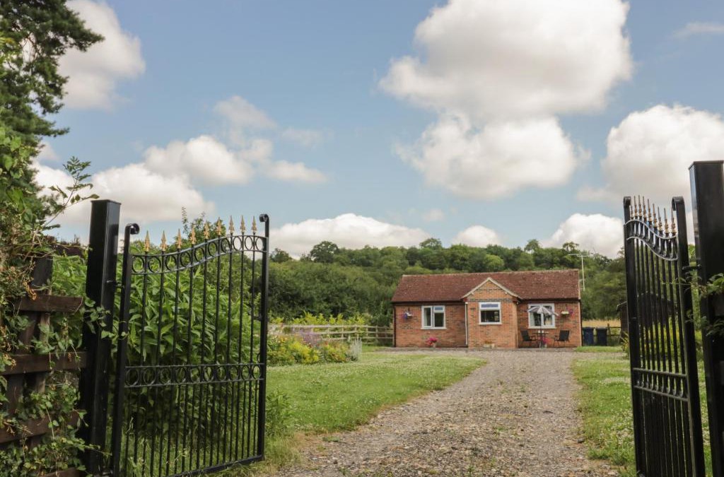 Ashleworth House | Lawn Lodge