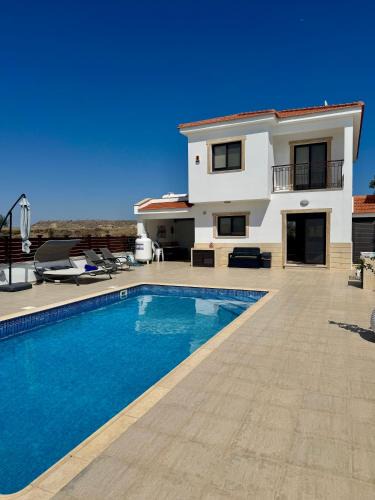 Pyla Villa | Lazuli Zen Villa with Private Pool