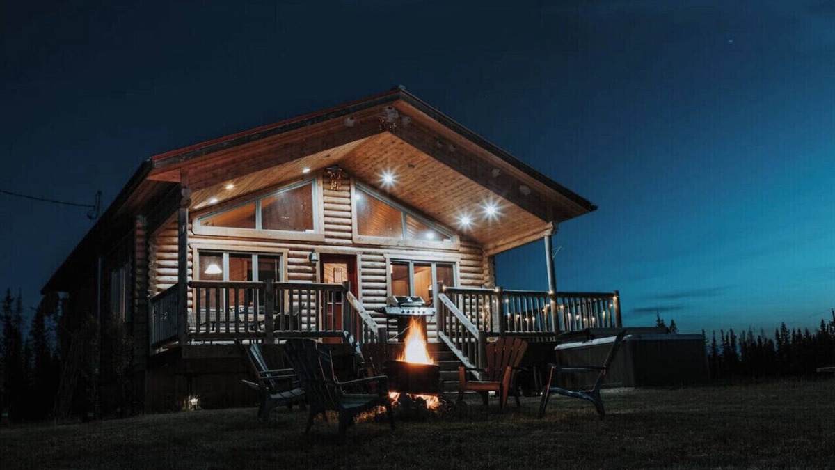 East Braintree Cabin | Lazy Bear Cabin - Falcon West Lake waterfront