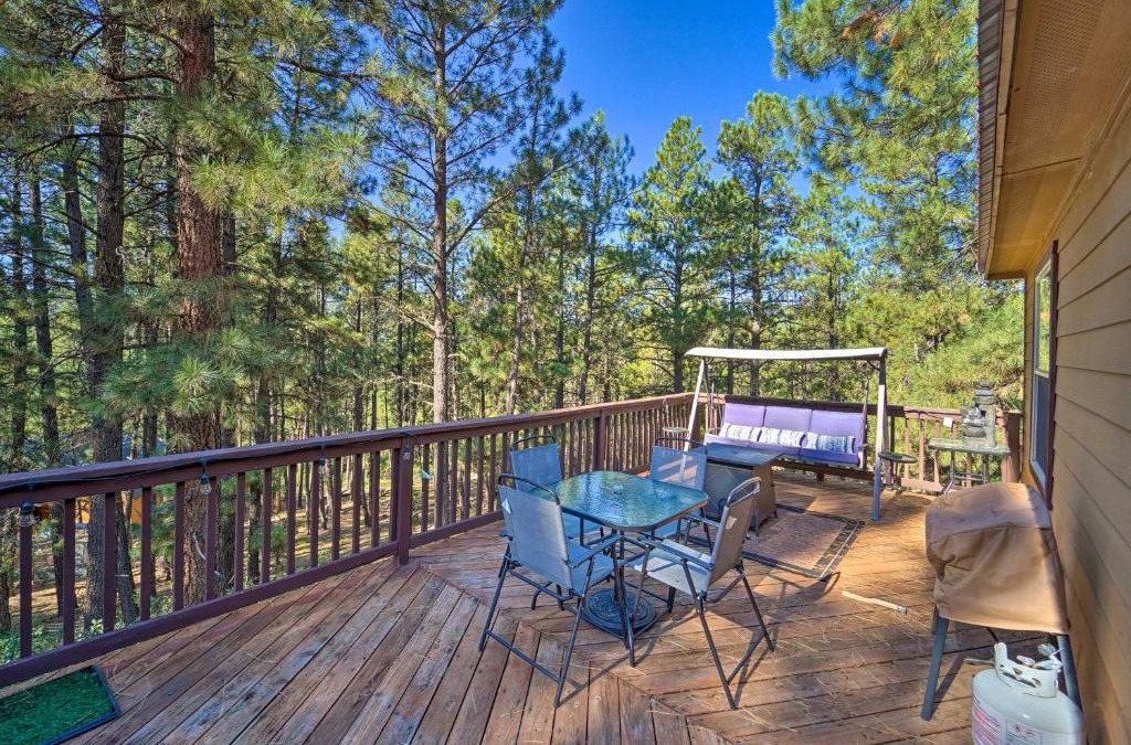 Forest Lakes House | Lazy Bear Den about 9 Mi to Vallecito Reservoir
