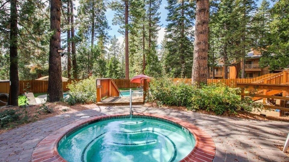 Kingswood Estates Condo | Lazy Bear PINK 5min From Kings Beach & Northstar Pool Spa Game Room