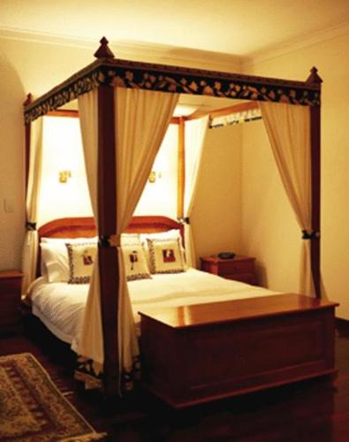 Pinjarra Bed & Breakfast | Lazy River Boutique Bed & Breakfast