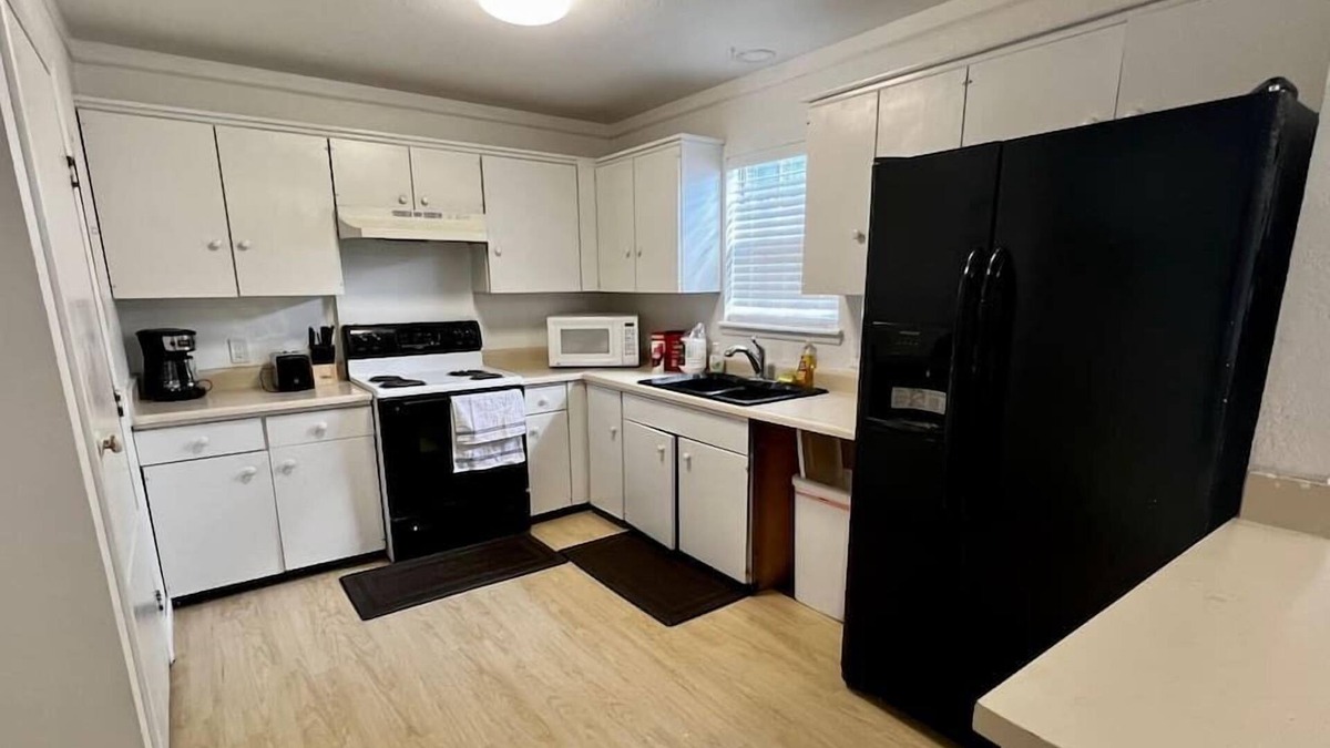 Lubbock House | ★LBK Lake-View Property★3BR/2BA★S LBK/S Loop 289