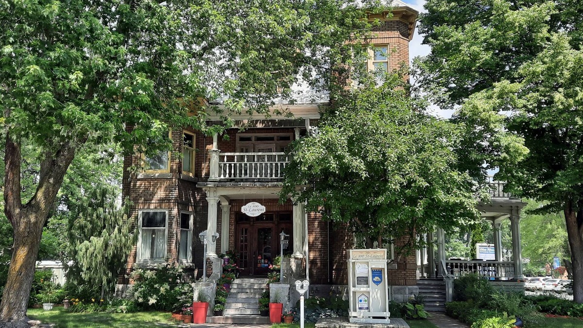 Mauricie Bed & Breakfast | Le 100 St-Laurent
