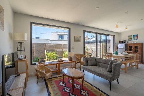 Plouray Apartment | Le 50 Bis - Proche plage
