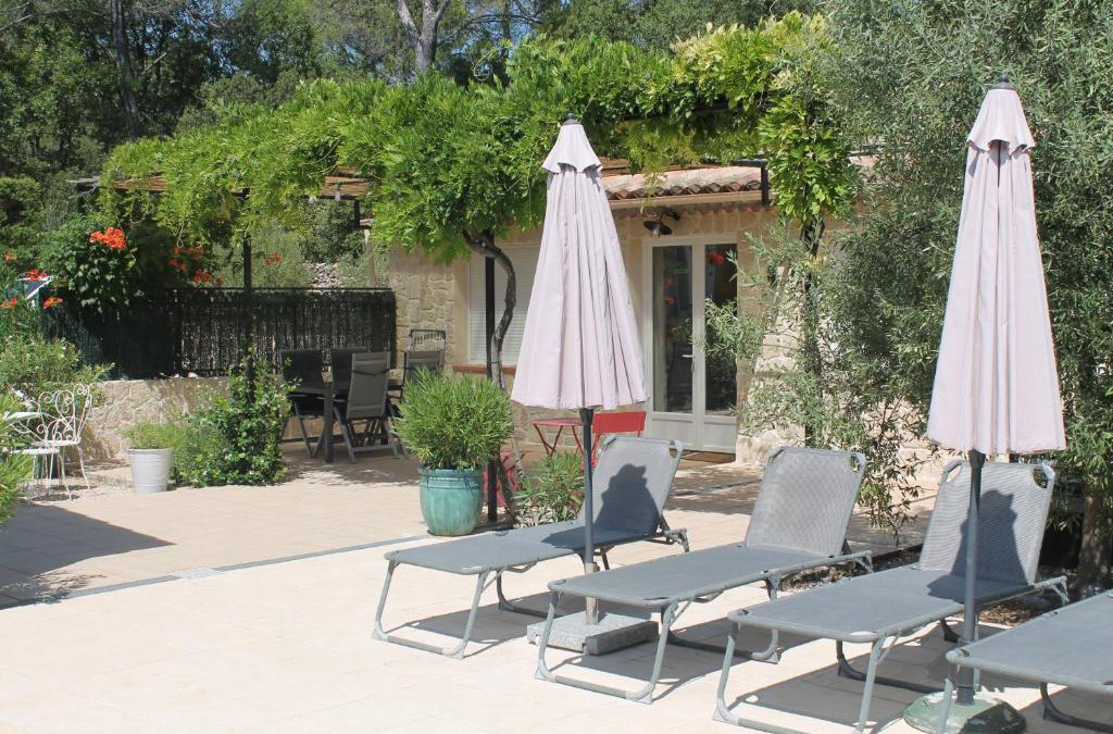 Saint-Maximin-la-Sainte-Baume House | Le bonheur au soleil